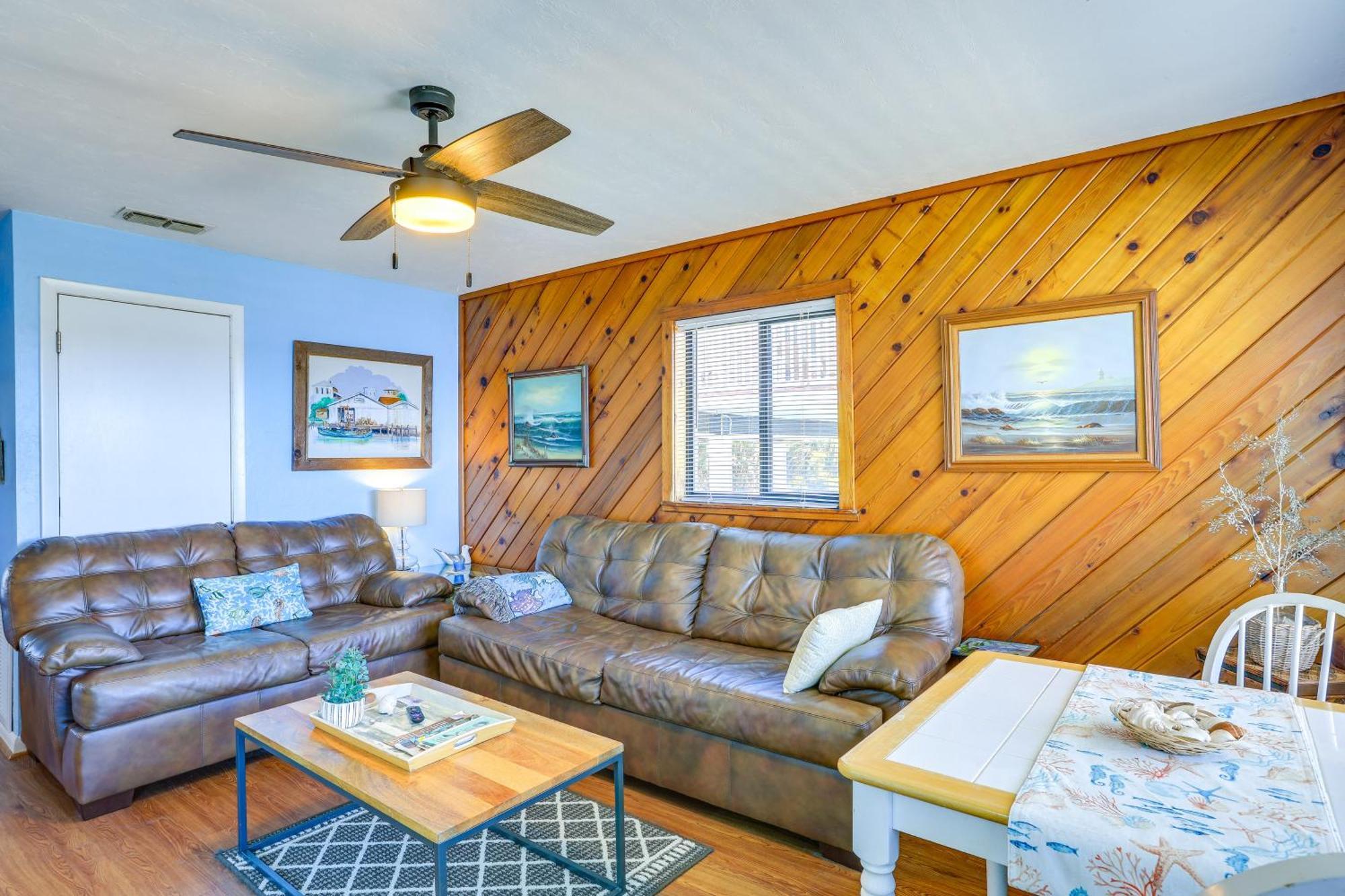 Waterfront Duplex With Dock And Views Near Town! Villa ซีดาร์คีย์ ภายนอก รูปภาพ
