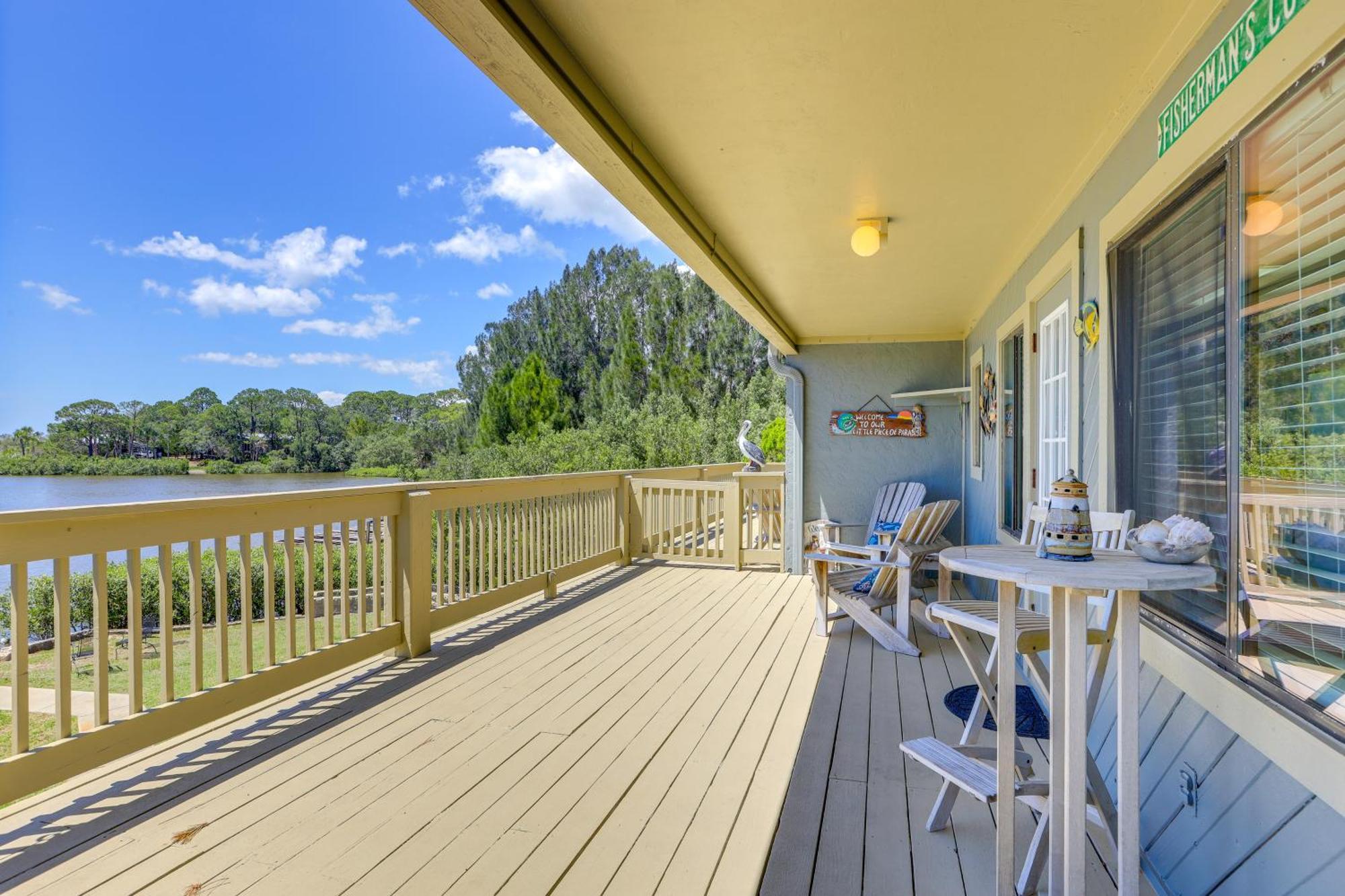 Waterfront Duplex With Dock And Views Near Town! Villa ซีดาร์คีย์ ภายนอก รูปภาพ